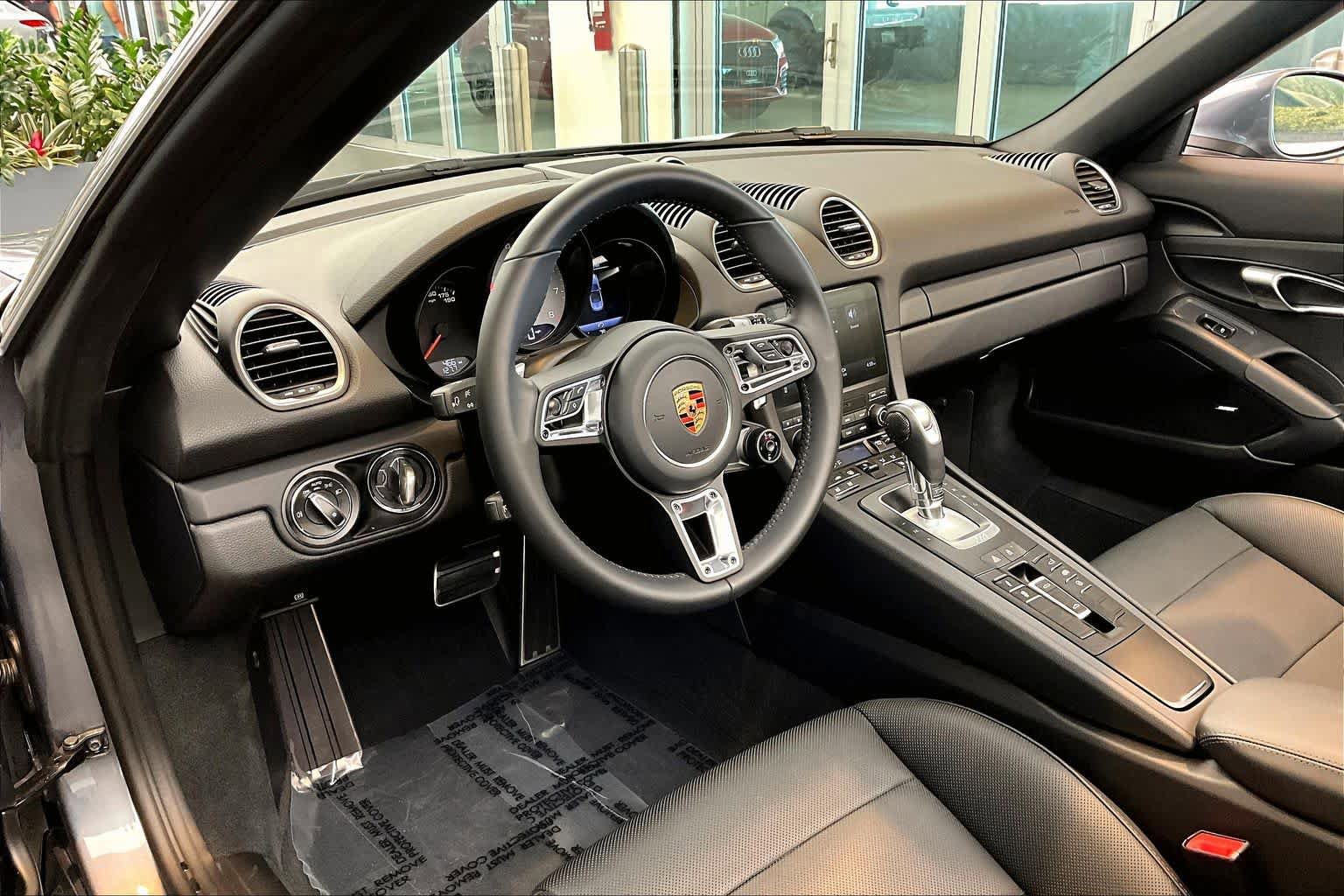 Used 2025 Porsche 718 Boxster S image 16
