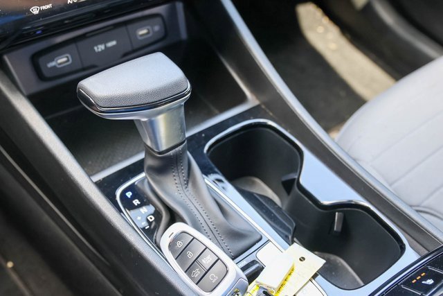 Used 2024 Hyundai Santa Cruz SEL image 15