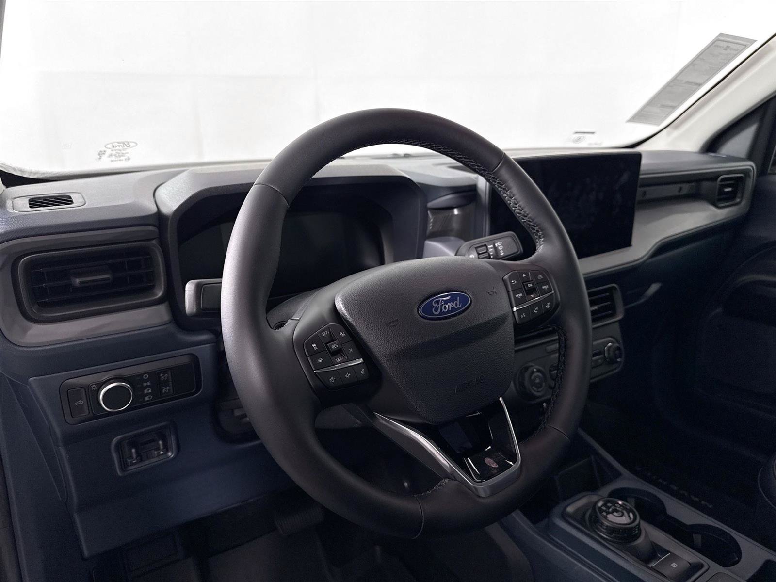 Used 2026 Ford Maverick Lariat w/ Black Appearance Package AWD/4WD image 4