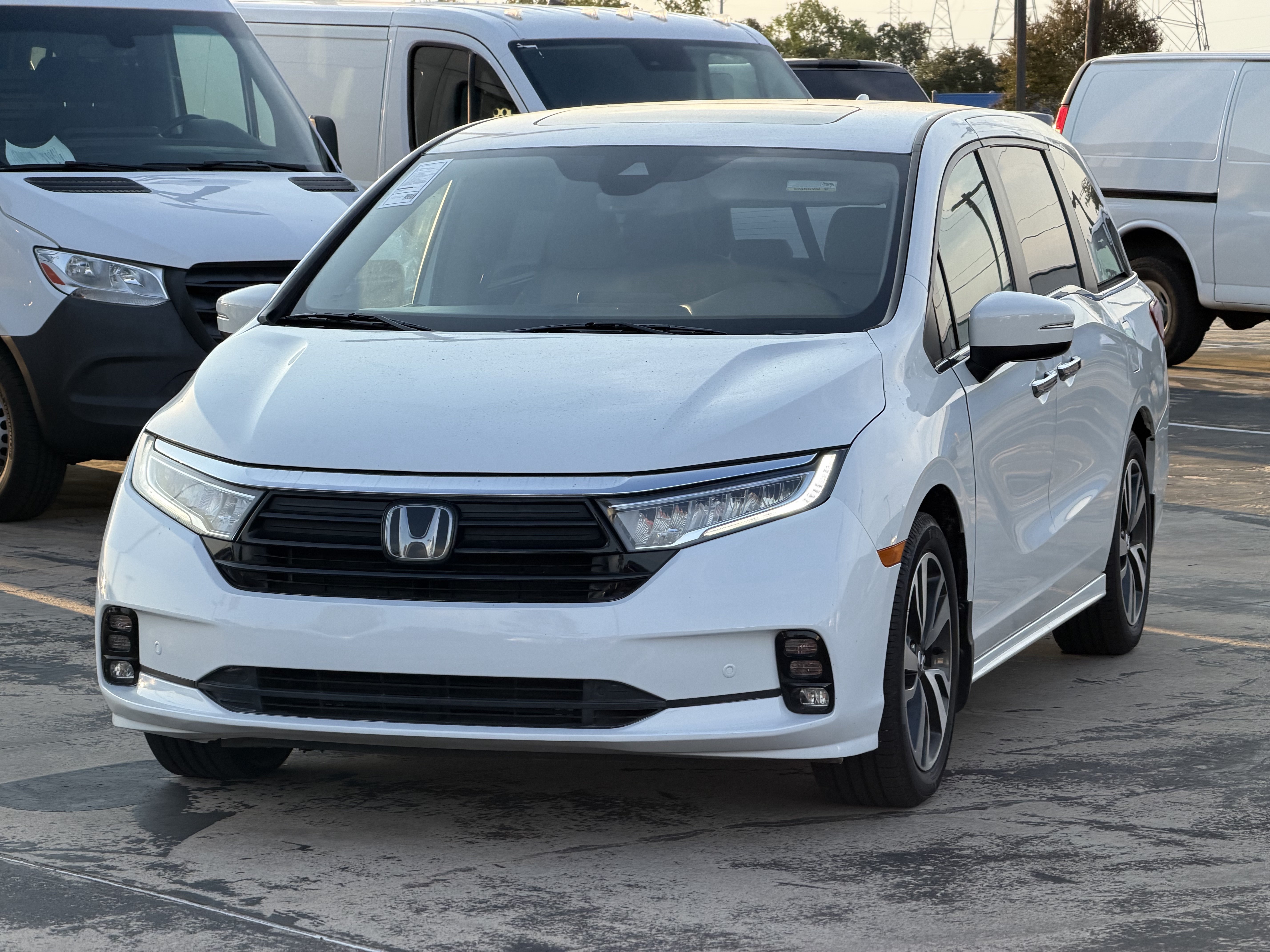 Used 2021 Honda Odyssey Touring image 5