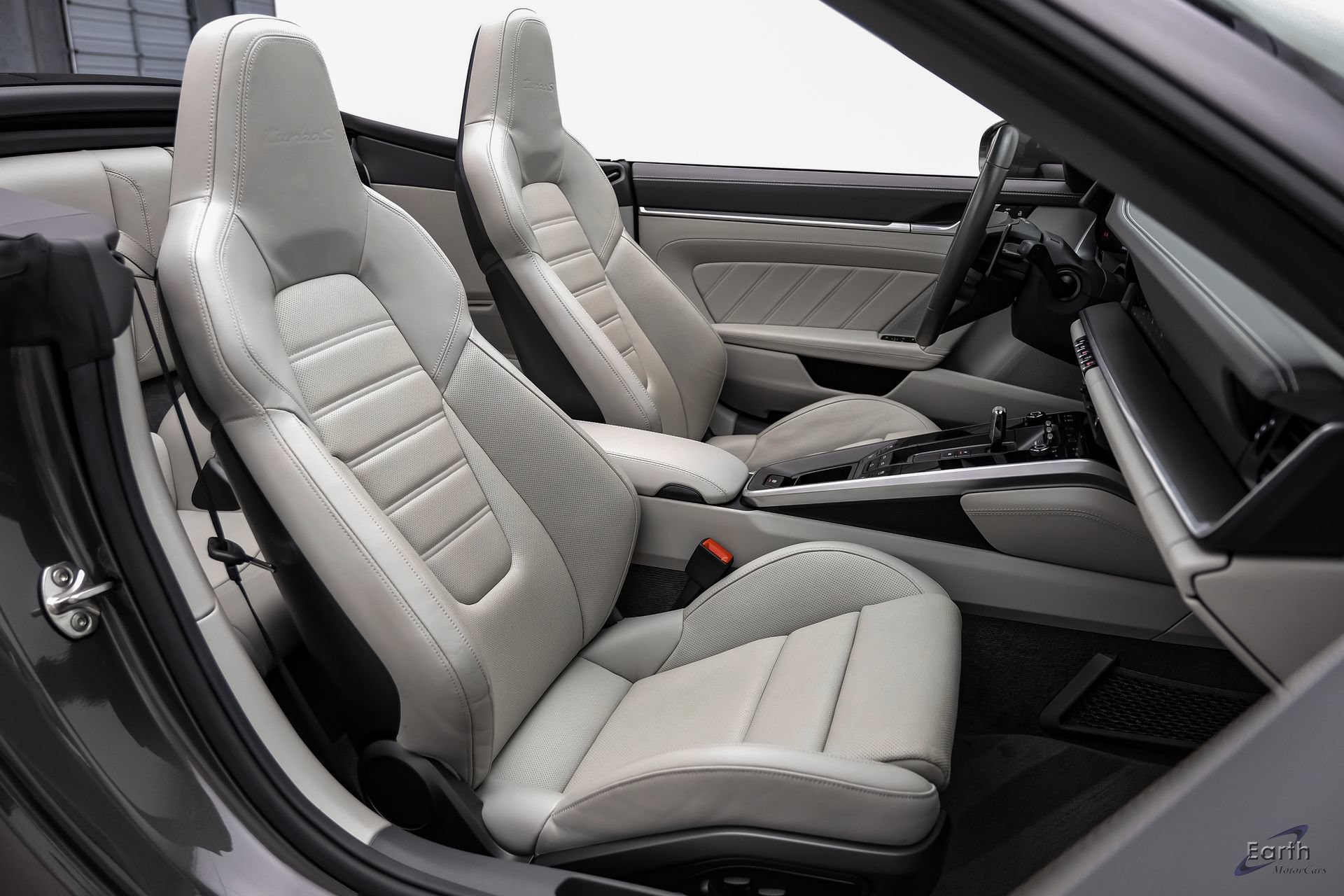 Used 2024 Porsche 911 Turbo S AWD/4WD image 61