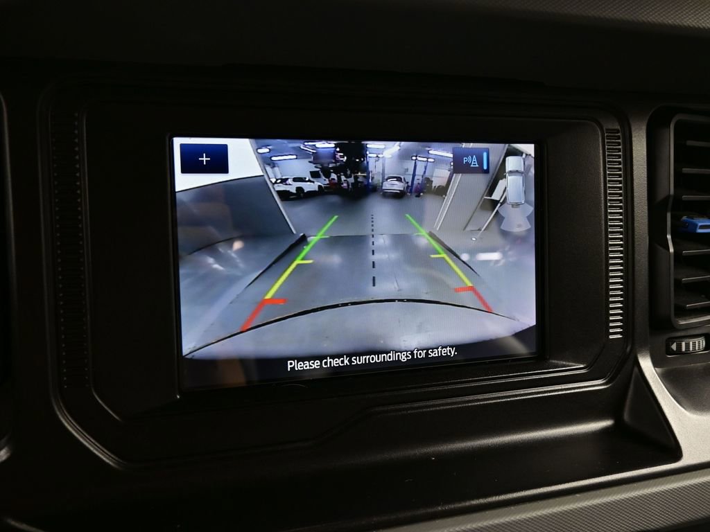 Used 2023 Ford Bronco Black Diamond image 9