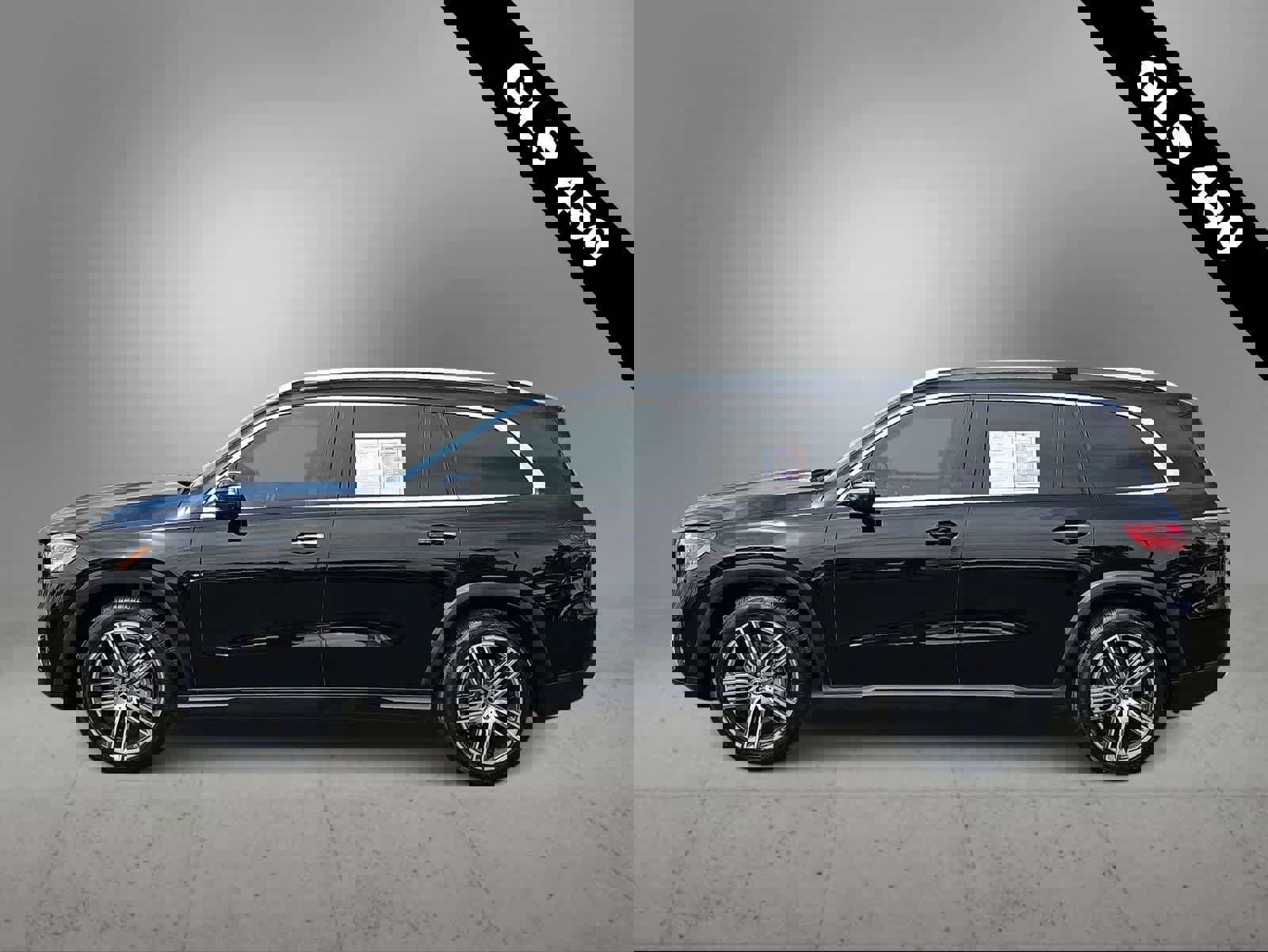 Used 2024 Mercedes-Benz GLS 450 4MATIC image 5