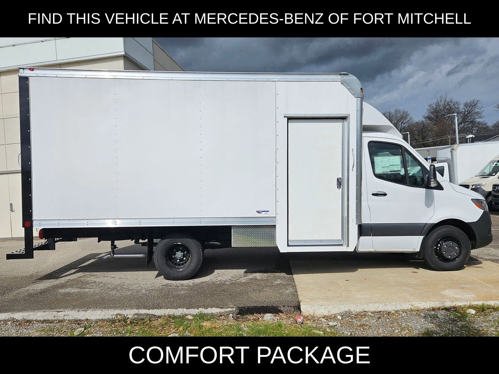 New 2024 Mercedes-Benz Sprinter 4500 image 4
