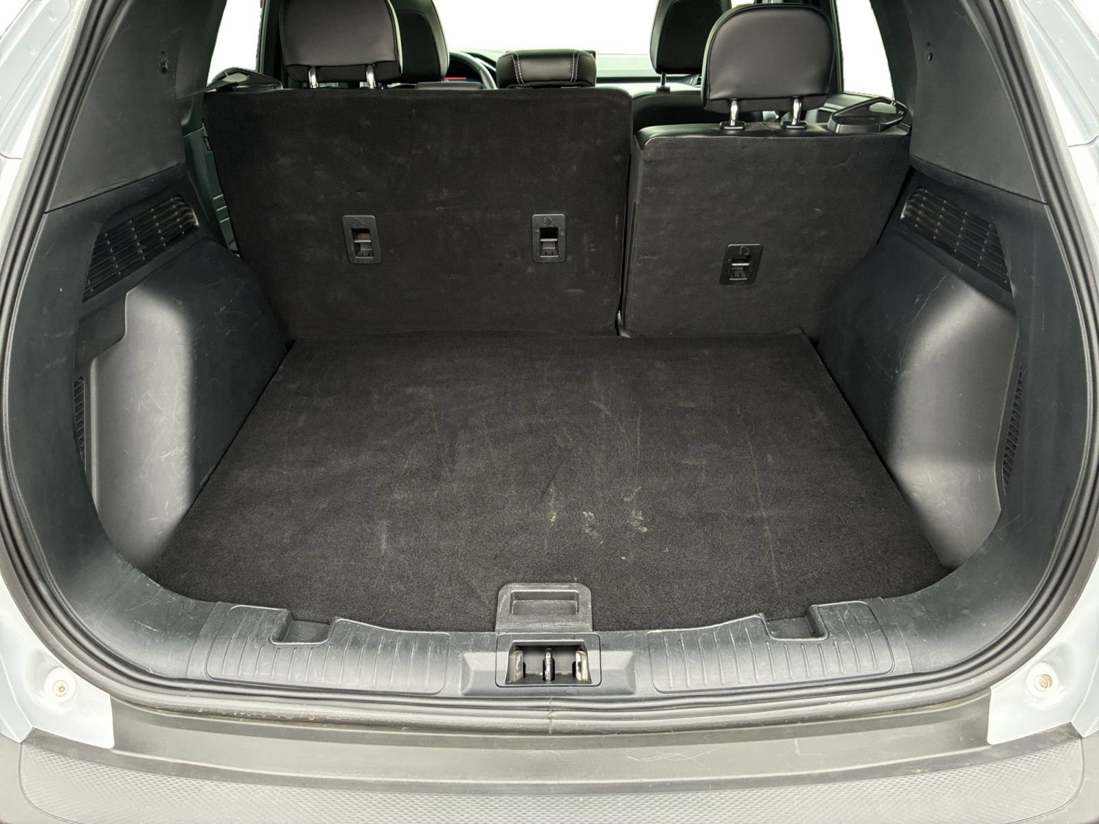 Used 2025 Ford Escape Platinum AWD/4WD image 13