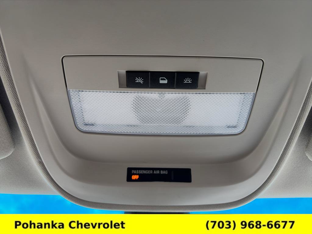 Used 2021 Chevrolet Colorado W/T AWD/4WD image 18