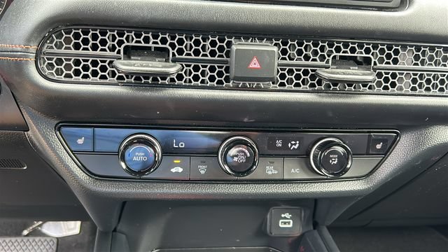 Used 2024 Honda HR-V Sport image 17