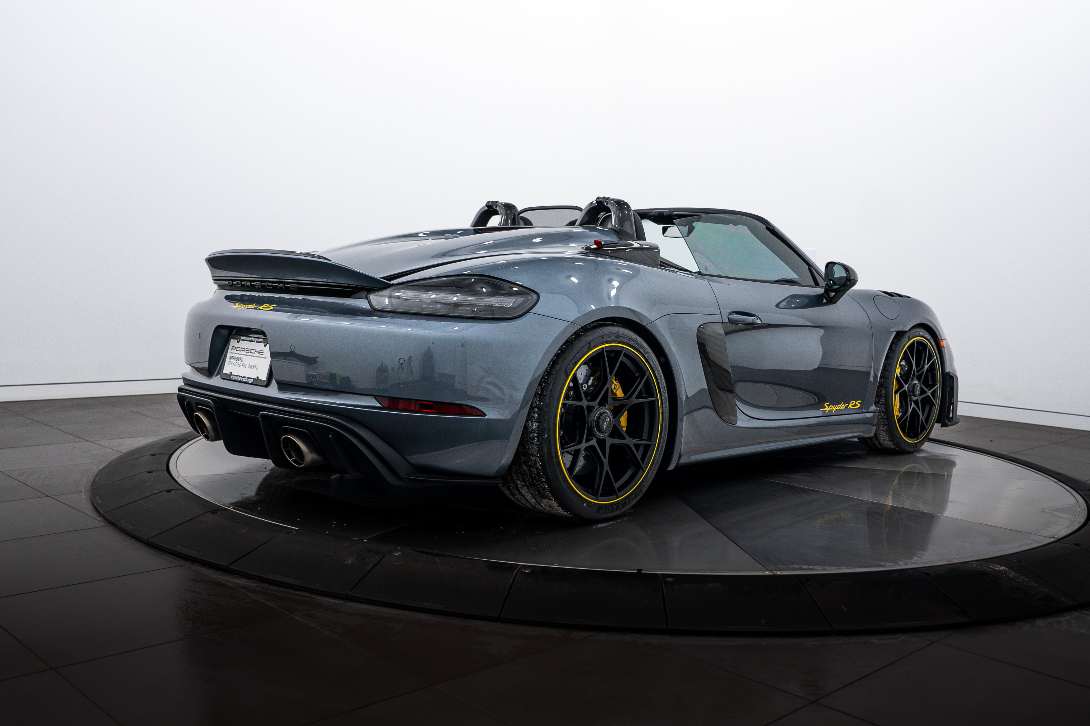 Certified 2025 Porsche 718 Boxster Spyder RS image 7