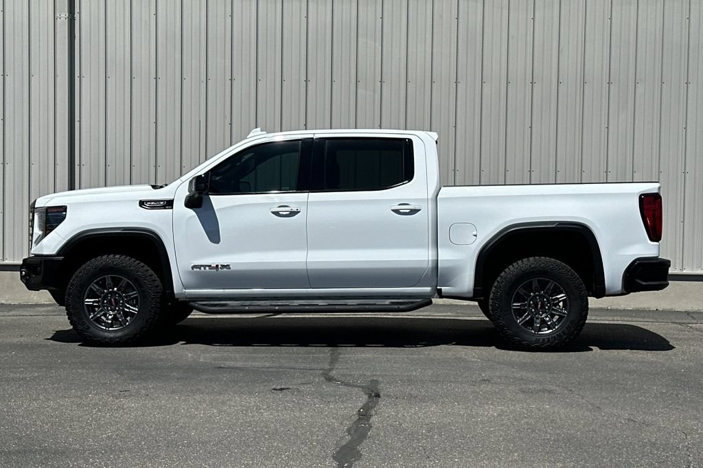 Used 2024 GMC Sierra 1500 AT4X AWD/4WD image 10