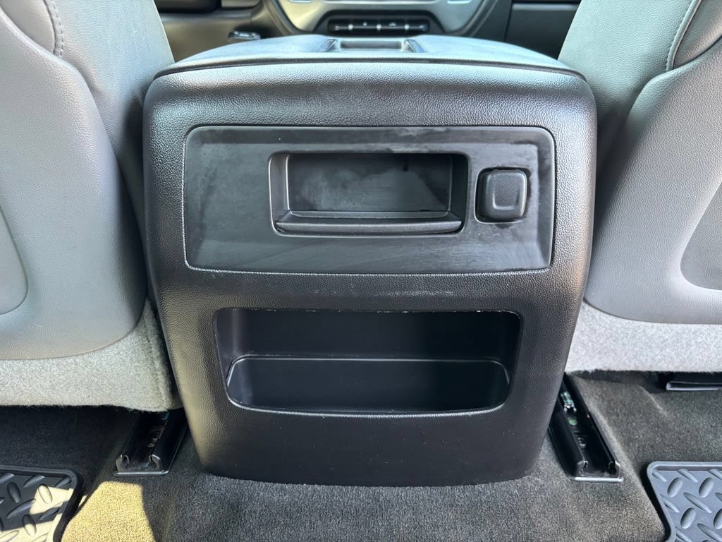 Used 2015 Chevrolet Silverado 1500 LTZ AWD/4WD image 33