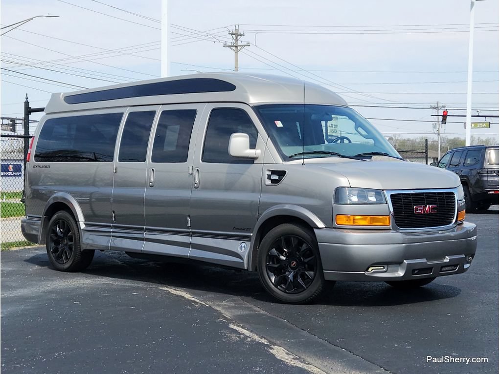 Used 2023 GMC Savana 2500 Extended RWD image 10