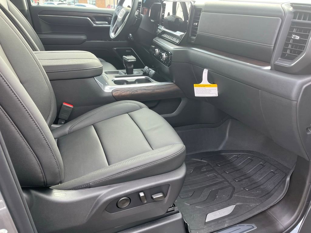 New 2026 GMC Sierra 1500 SLT w/ SLT Convenience Package image 30