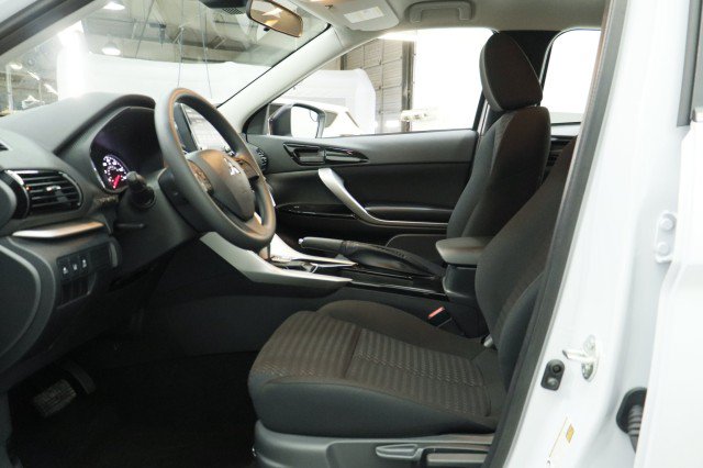 New 2026 Mitsubishi Eclipse Cross LE AWD/4WD image 6