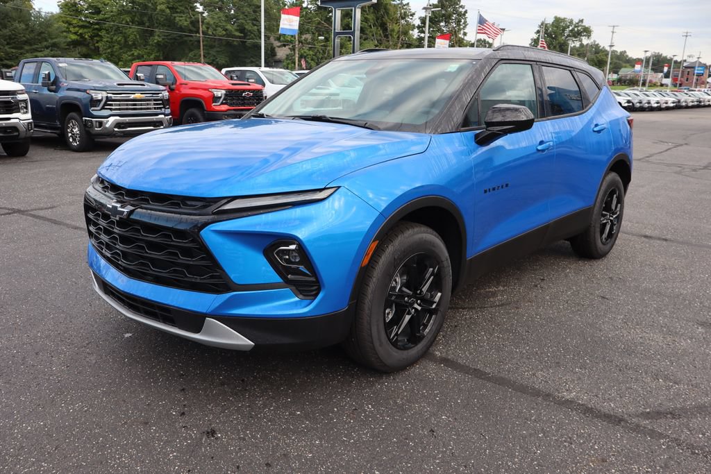 New 2026 Chevrolet Blazer LT w/ Midnight/Sport Edition FWD image 19