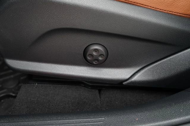 Used 2021 Mercedes-Benz GLC 43 AMG 4MATIC image 16