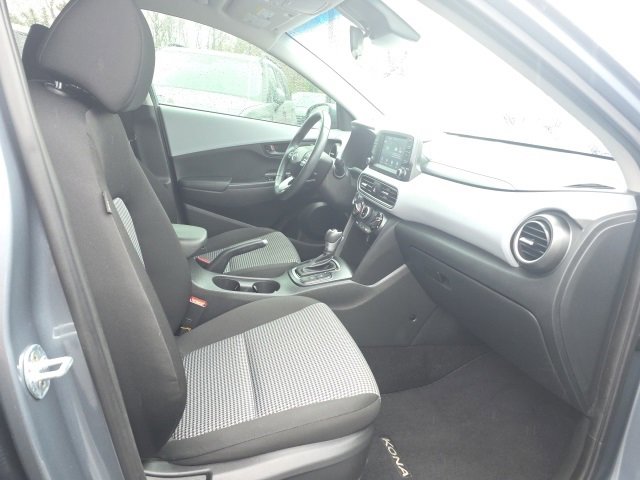 Used 2021 Hyundai Kona SEL w/ Cargo Package image 22