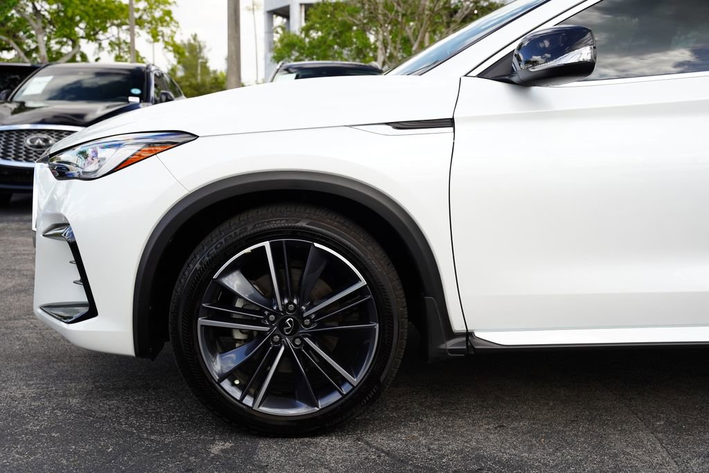 Used 2025 INFINITI QX55 Luxe w/ Cargo Package image 15