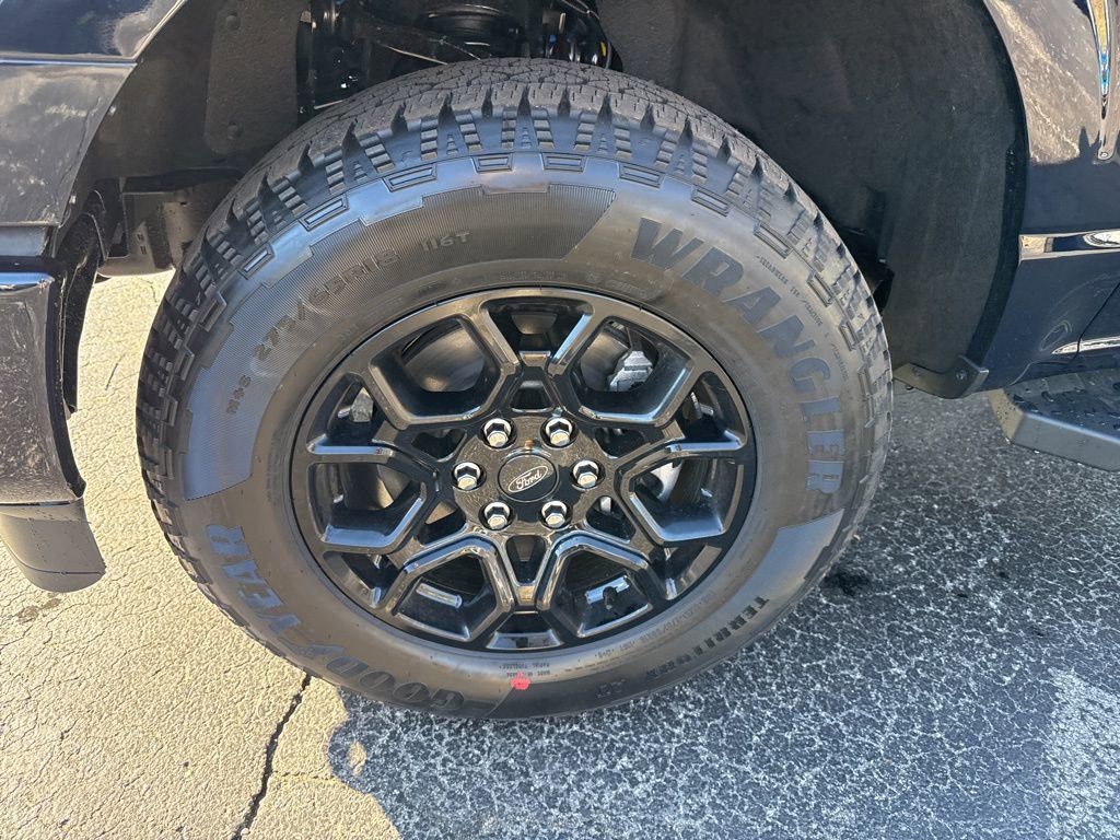 New 2025 Ford F150 XLT w/ Equipment Group 302A MID image 9