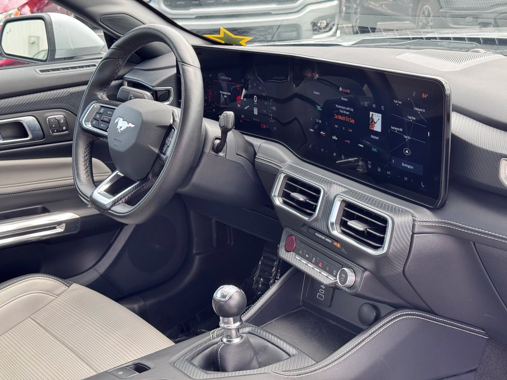 Used 2025 Ford Mustang GT Premium RWD image 6