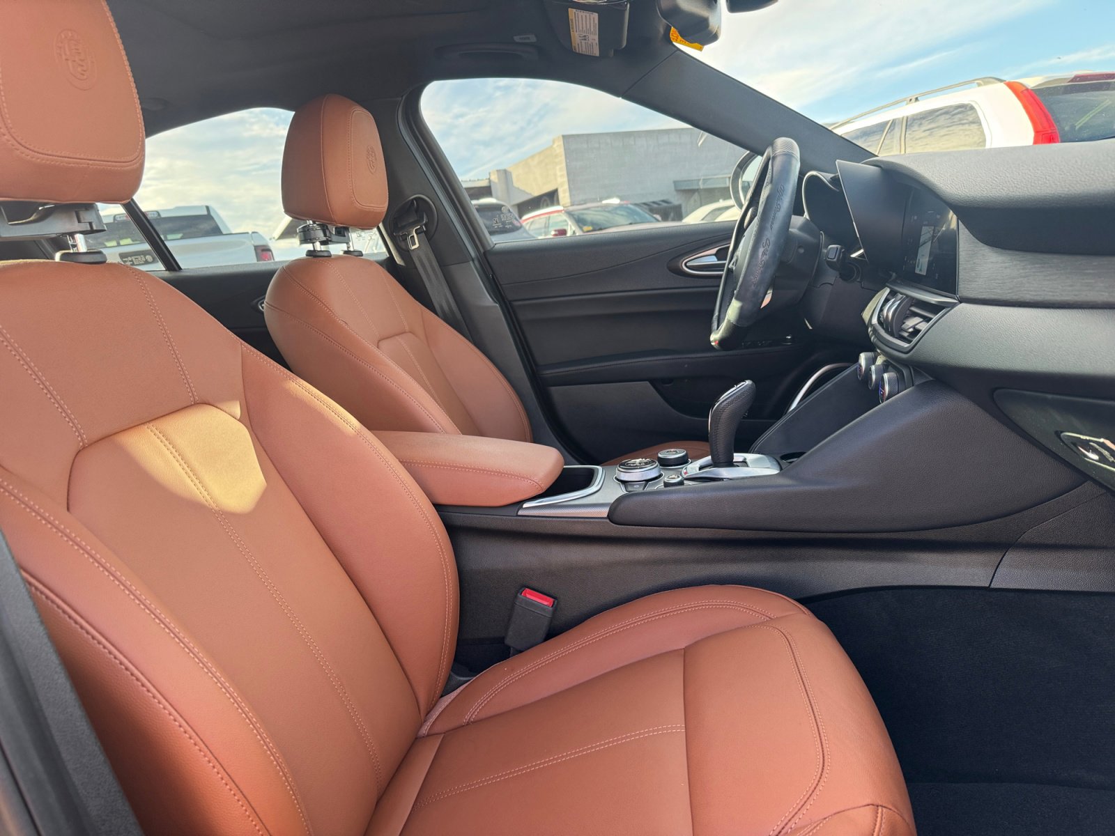 Used 2022 Alfa Romeo Giulia Ti image 27