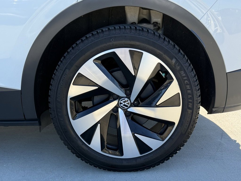 Used 2021 Volkswagen ID.4 Pro S w/ Gradient Package image 10