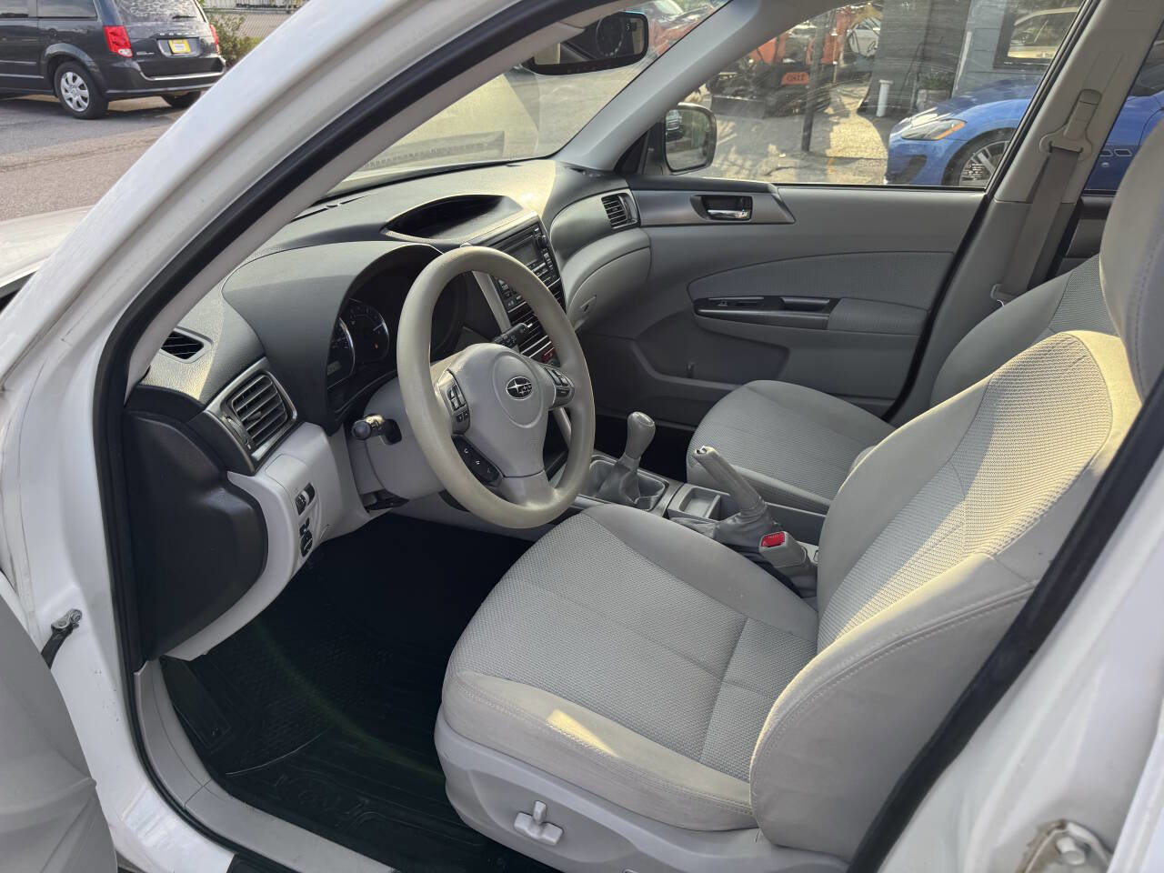 Used 2013 Subaru Forester 2.5X Premium w/ Popular Pkg 3 image 27