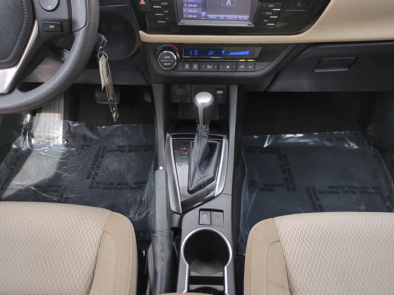 Used 2016 Toyota Corolla LE FWD image 18