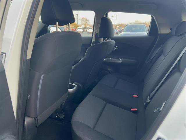 Used 2014 Nissan Juke S image 17