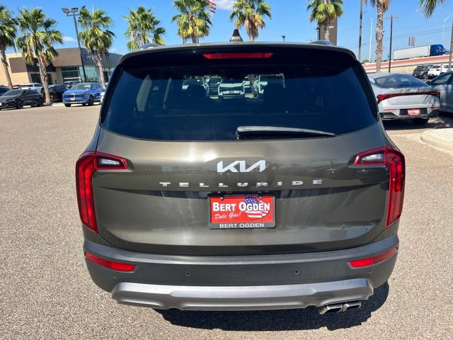 Used 2022 Kia Telluride S FWD image 5
