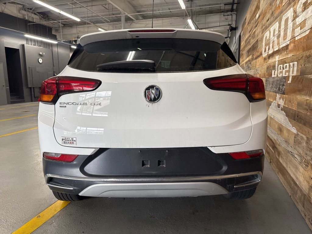 Used 2021 Buick Encore GX Essence w/ Experience Buick Package image 10