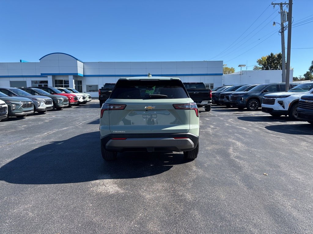 New 2026 Chevrolet Equinox LT w/ Convenience Package II image 5