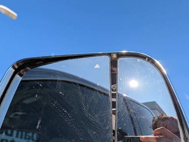 Used 2020 RAM 1500 Laramie AWD/4WD image 34