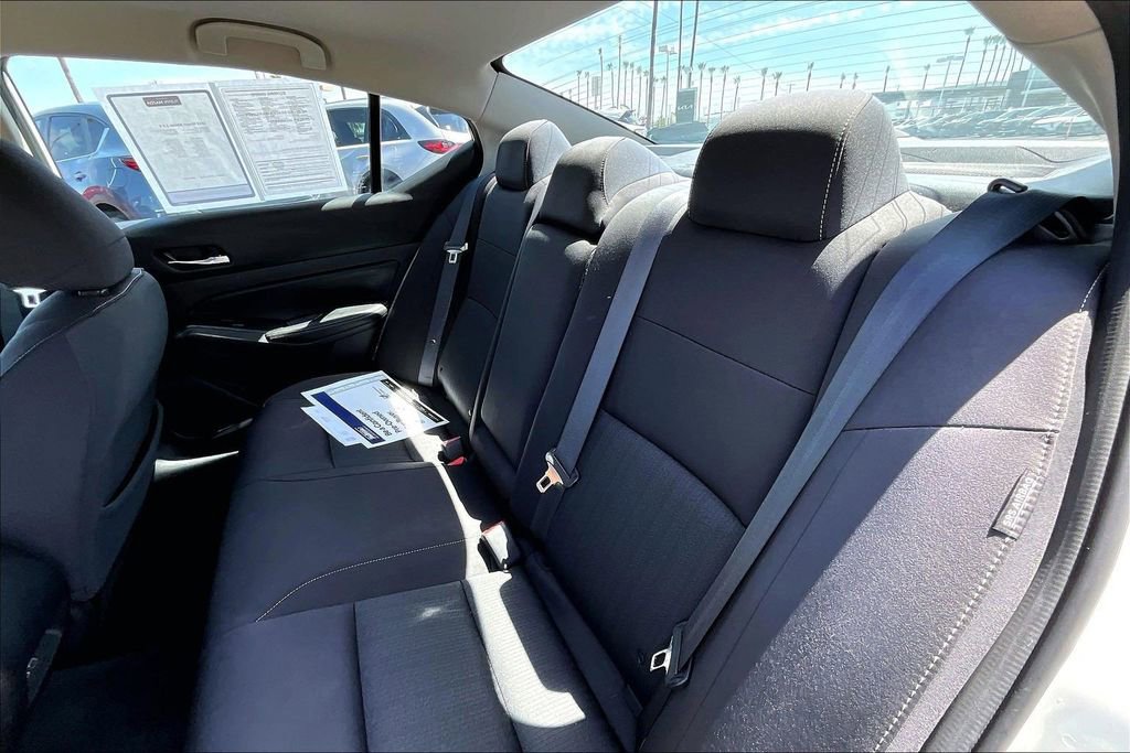 Used 2019 Nissan Altima 2.5 S FWD image 15