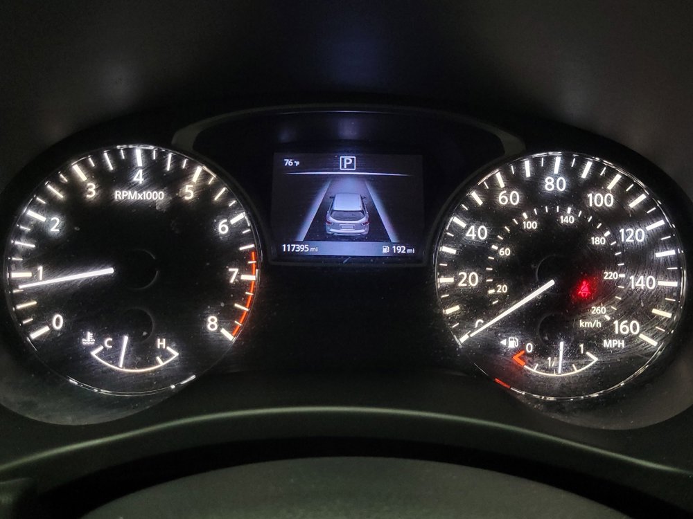 Used 2017 Nissan Pathfinder SV FWD image 23