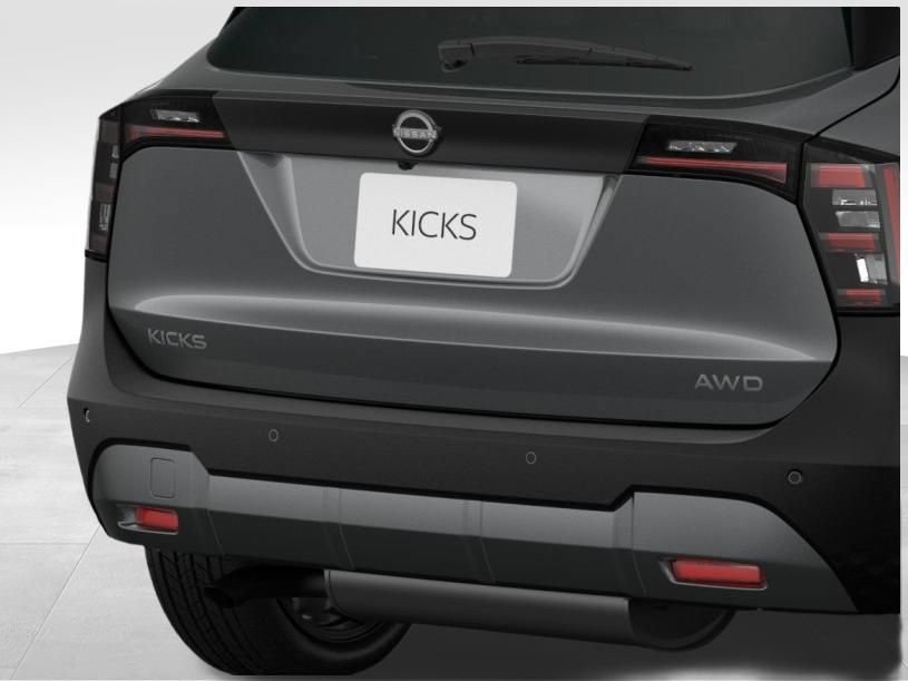 New 2027 Nissan Kicks SR w/ SR Premium Package AWD/4WD image 14