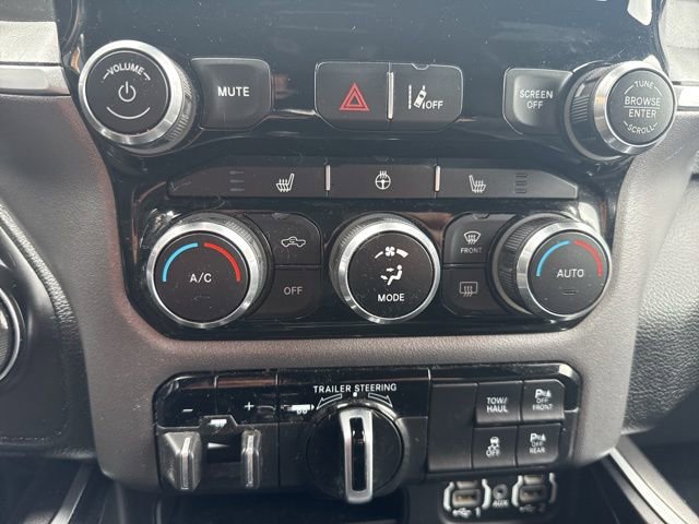 Used 2022 RAM 1500 Big Horn AWD/4WD image 25
