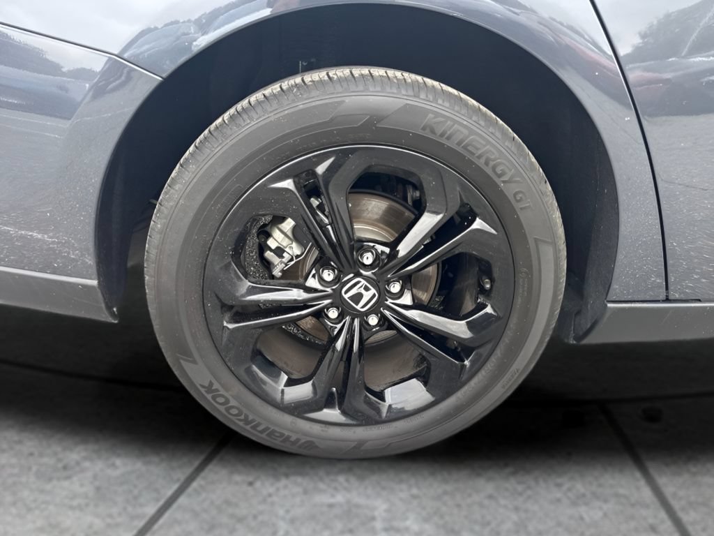 Used 2025 Honda Accord SE image 19