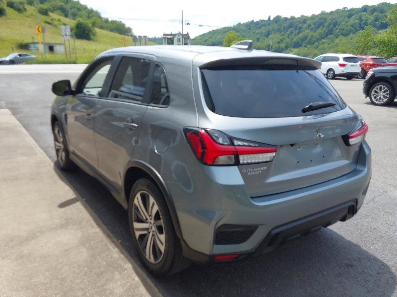 Used 2021 Mitsubishi Outlander Sport SE AWD/4WD image 7