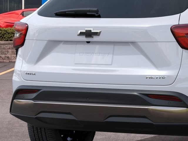 New 2026 Chevrolet Trax ACTIV w/ Sunroof Package FWD image 14