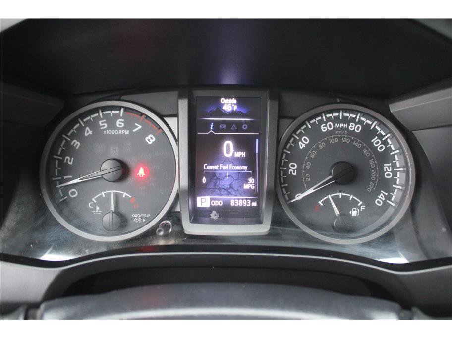 Used 2017 Toyota Tacoma TRD Off-Road w/ Premium & Technology Package image 20