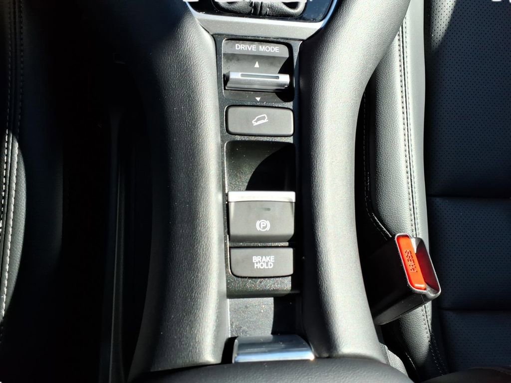 Used 2023 Honda HR-V EX-L image 27