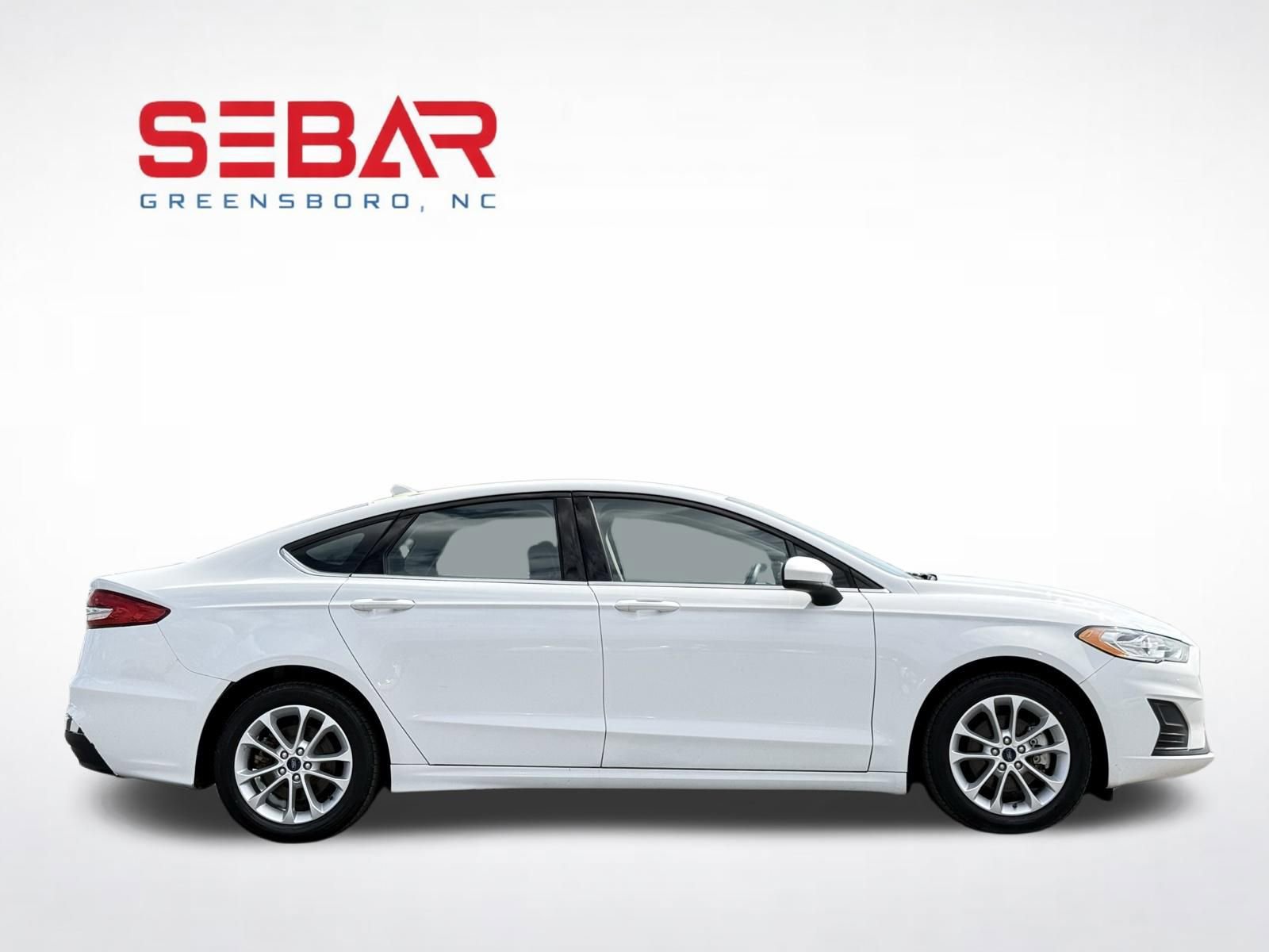 Used 2020 Ford Fusion SE FWD image 5