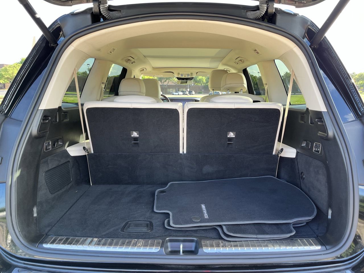 Used 2023 Mercedes-Benz GLS 580 4MATIC image 29