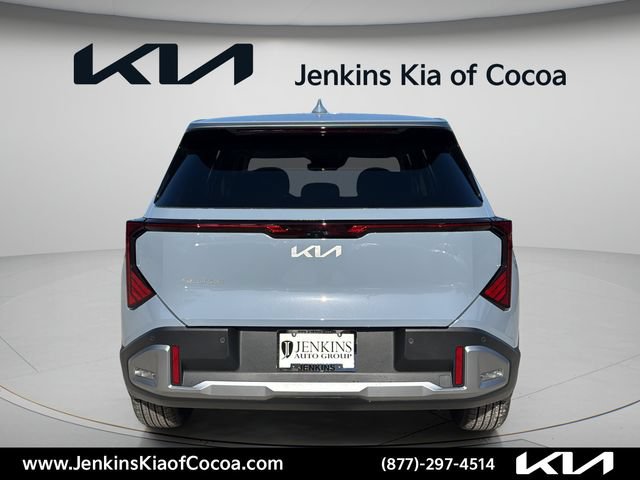 New 2027 Kia Seltos S FWD image 6
