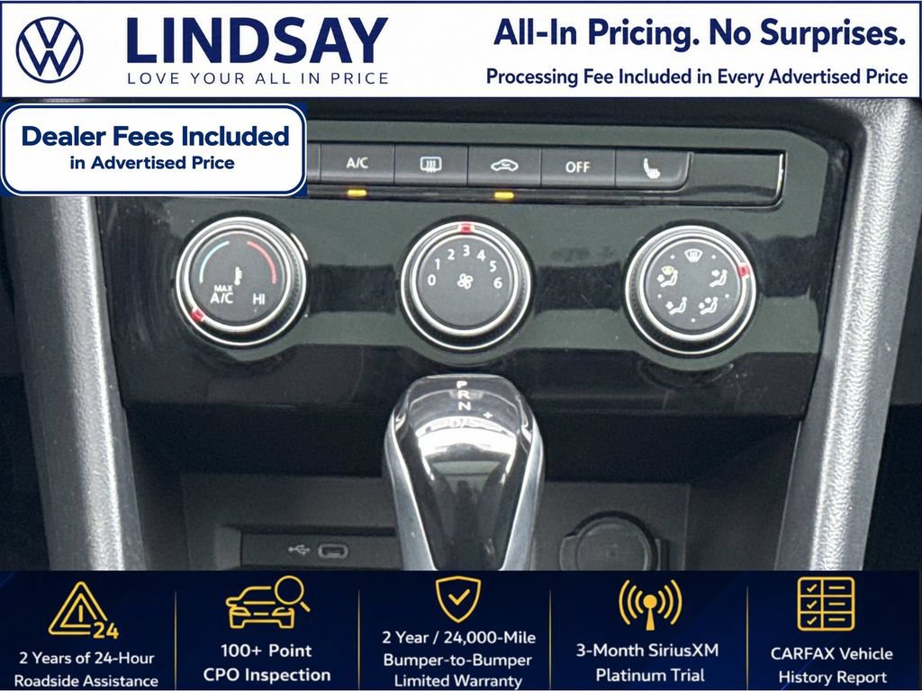 Used 2023 Volkswagen Taos SE w/ Panoramic Sunroof Package AWD/4WD image 17