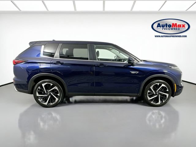 Used 2024 Mitsubishi Outlander SE image 9