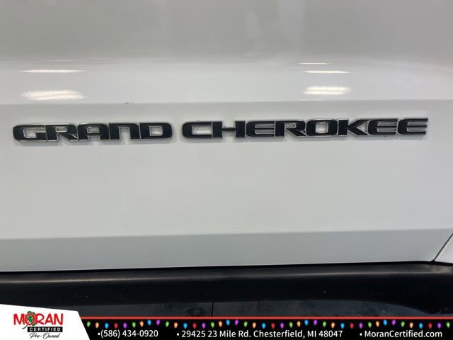 Used 2018 Jeep Grand Cherokee Limited w/ Trailer Tow Group IV image 10