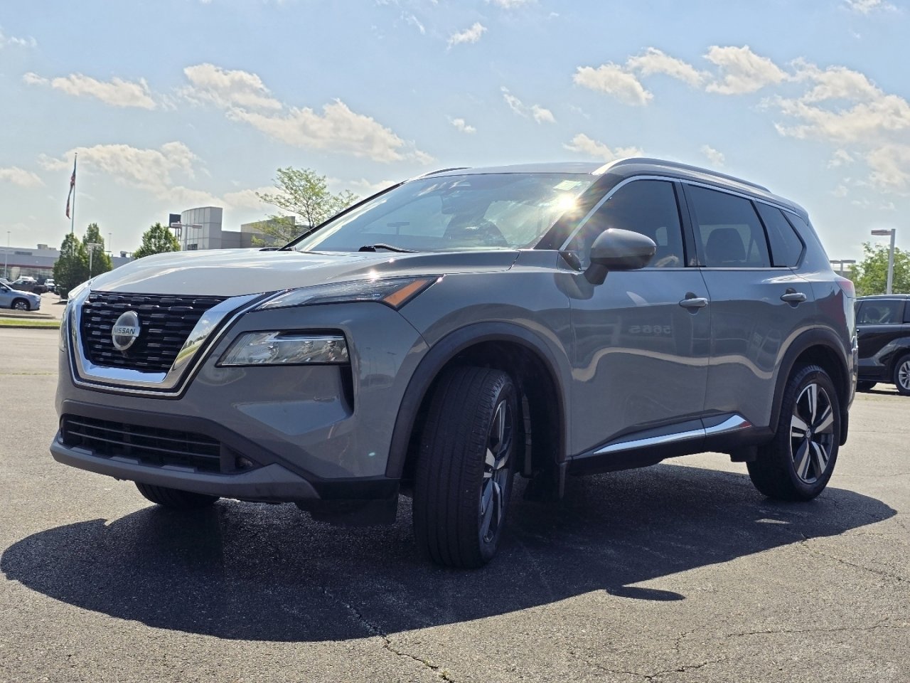 Used 2021 Nissan Rogue SL AWD/4WD image 11
