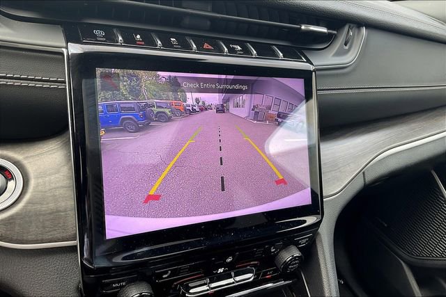 Used 2024 Jeep Grand Cherokee Limited 4xe image 21