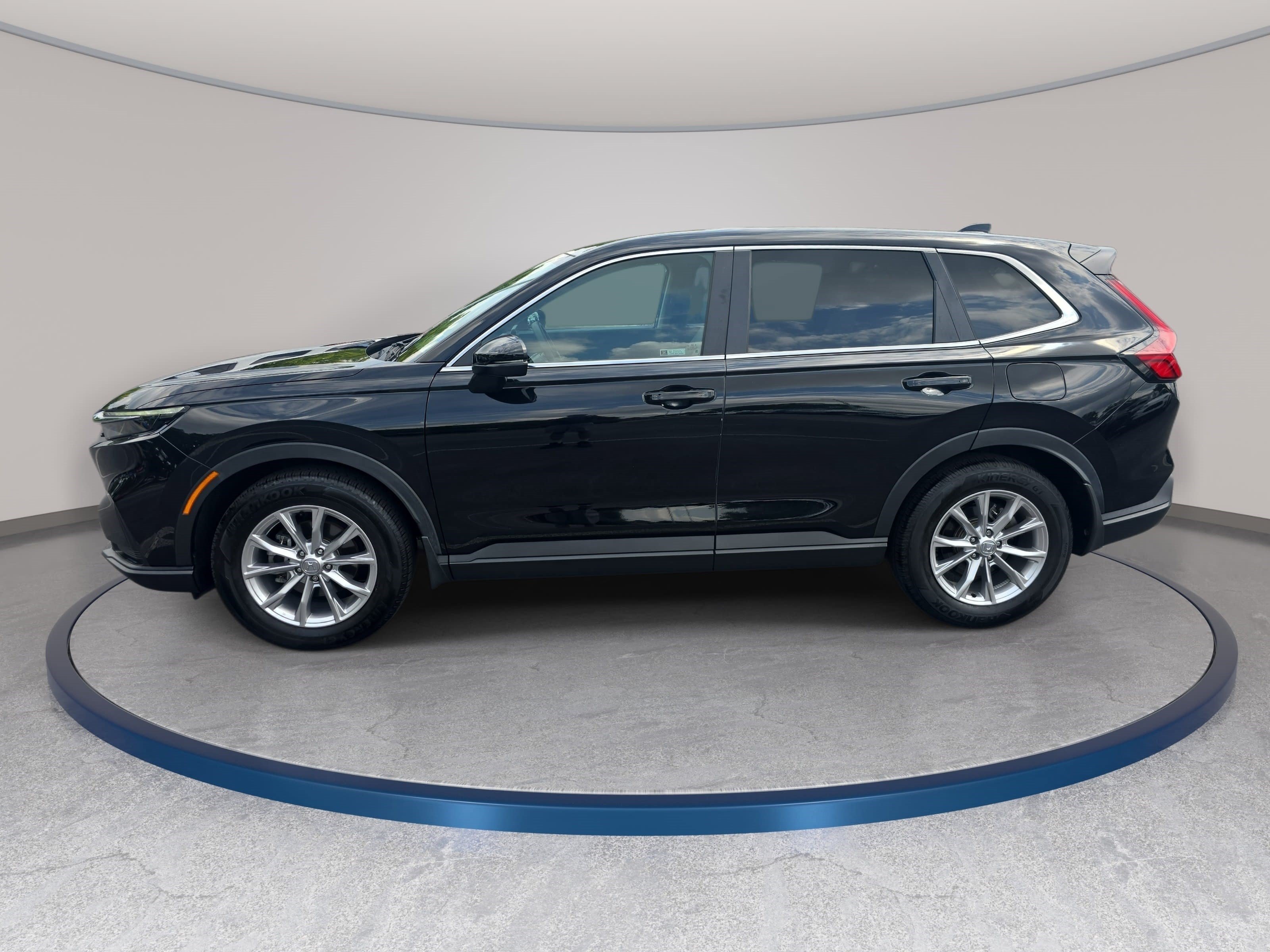 Used 2024 Honda CR-V EX image 8